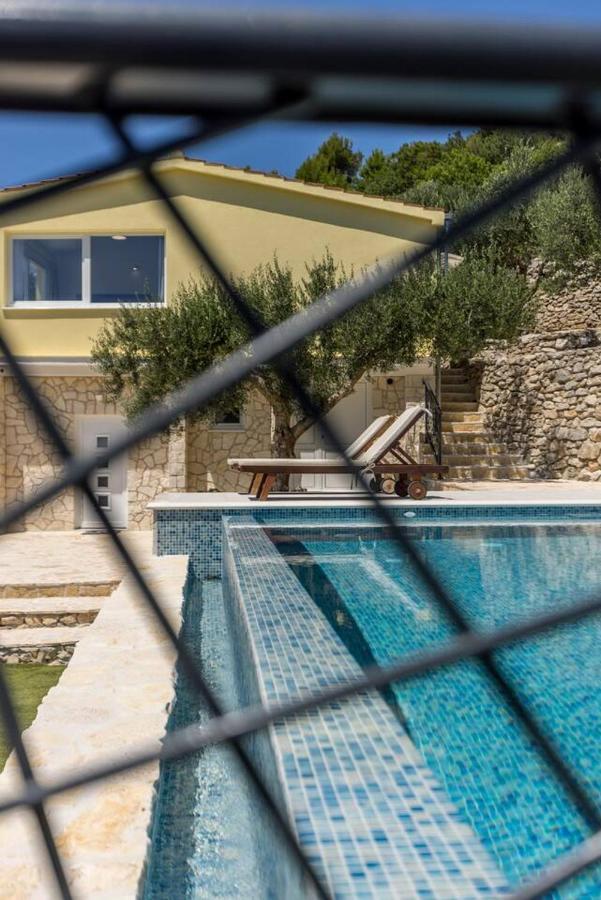 Dream Hill Vila Kaštel Kambelovac Exterior foto